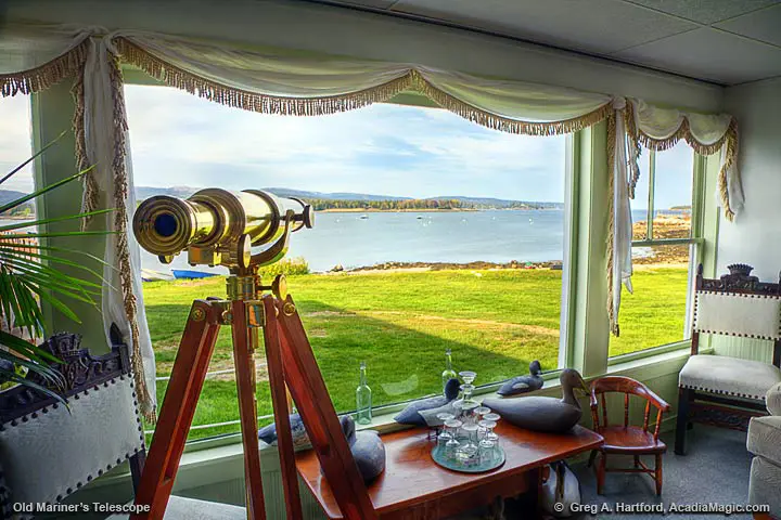 Antique mariner Telespoke at Moorings Inn