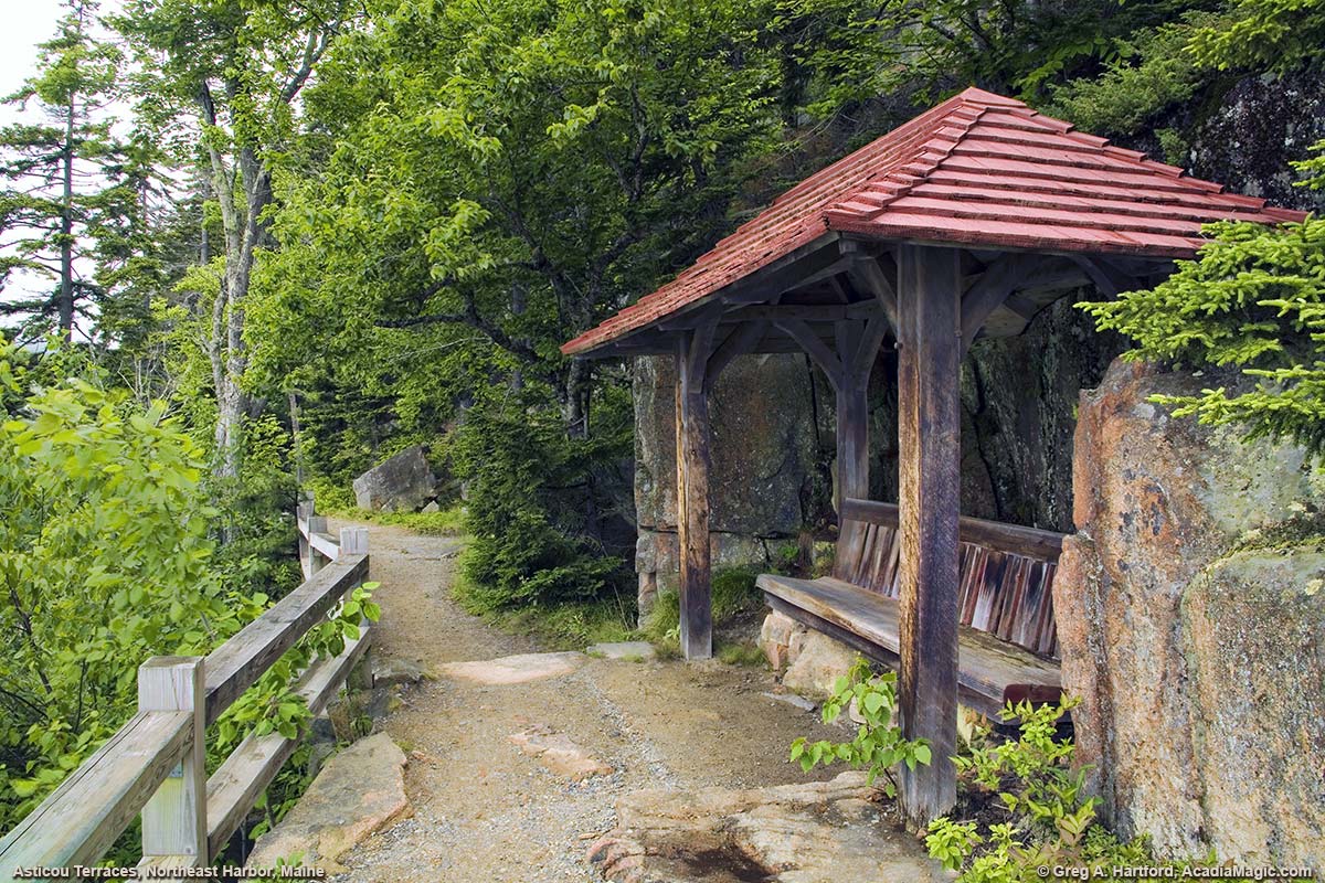 First relaxation and observation hut at Asticou Terraces