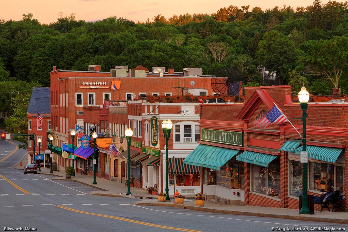 Ellsworth, Maine during early July at 5:00 PM