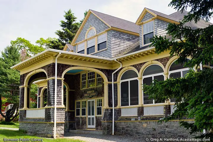 Sorrento, Maine Public Library
