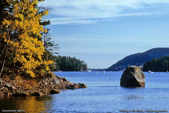 Close-up of large boulder in harbor